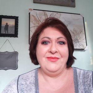 Meet your Posher, Leslee